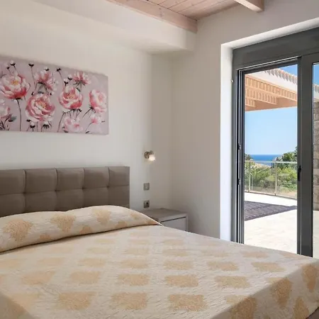 Villa Family Rhodes Villa 4 Bedrooms Villa Summer Memories Private Pool Lindos *
