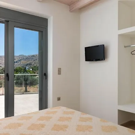 Villa Family Rhodes Villa 4 Bedrooms Villa Summer Memories Private Pool Lindos